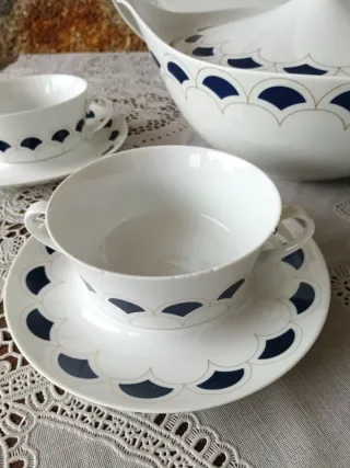 Juego de vajilla Bidasoa porcelana azul