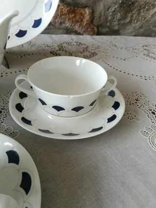 Juego de vajilla Bidasoa porcelana azul