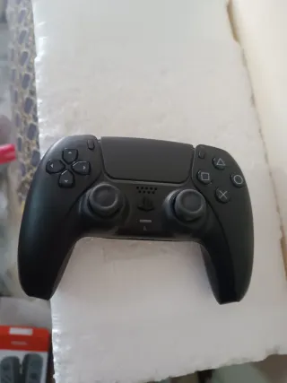 Mando PS5 Negro Sony - prácticamente 1 mes de uso