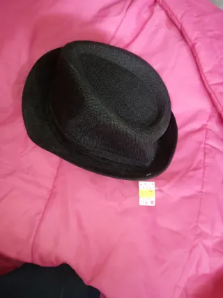 Sombrero Negro Estilo Fedora