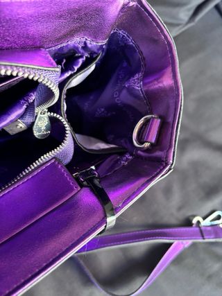 Bolso de mano y hombro Younique púrpura