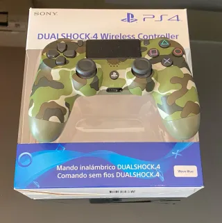 PS4 Slim + 4 mandos (cajas incluidas)