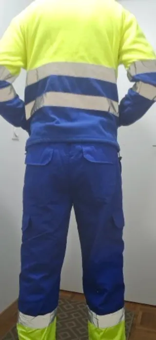 Polo manga largo + pantalón