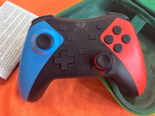 MANDO COMPATIBLE BLUETOOTH CON MALETIN ZELDA