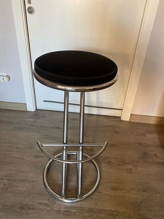 Taburete terciopelo negro y metal