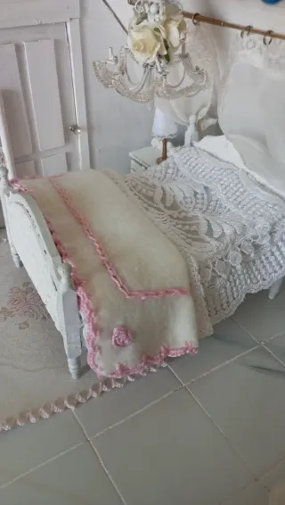 Coperta Letto Miniatura 1:12 Rosa Handmade