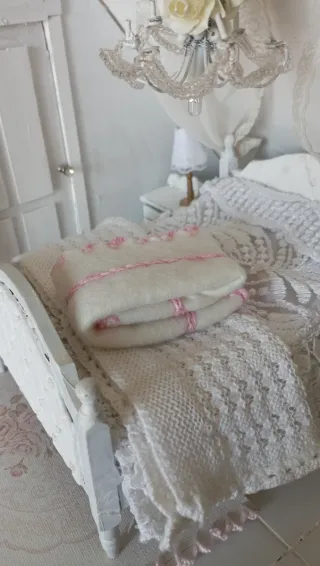 Coperta Letto Miniatura 1:12 Rosa Handmade