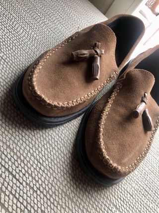 Mocasines de caballero ante
