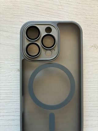 Funda iPhone 16 Pro Gris con Protector Cámara