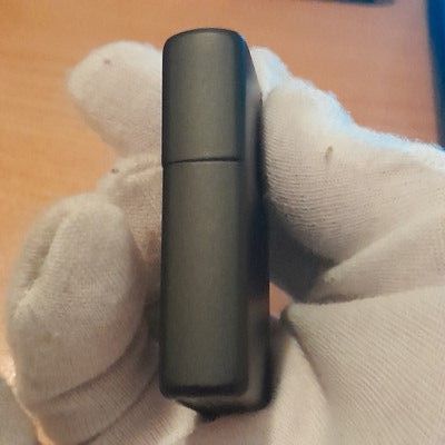 Zippo Faccia a Faccia