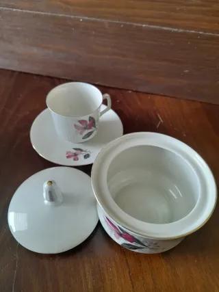 Set 6 Tazzine Caffè con Piattini + Zuccheriera