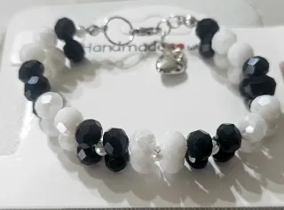 Bracciale perline bianche e nere