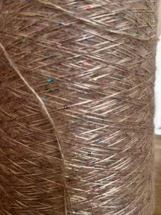 Filato mohair con paillettes