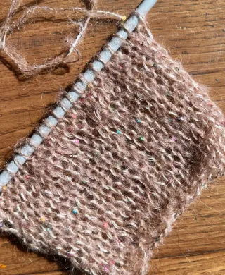 Filato mohair con paillettes