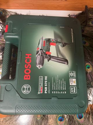 Taladro percutor Bosch PSB 570 RE