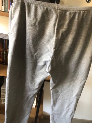 Pantalón chándal gris