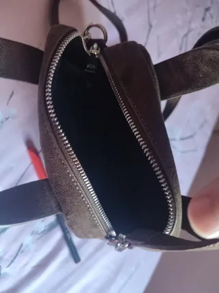 Bolso Parfois marrón con tachuelas