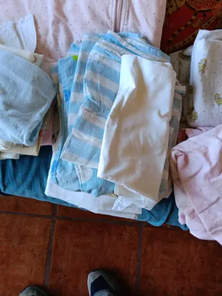 Ropa de cuna y saco dormir 27 piezas en total