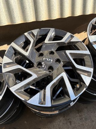 Llantas Kia 17