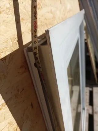 Ventana corredera aluminio blanca