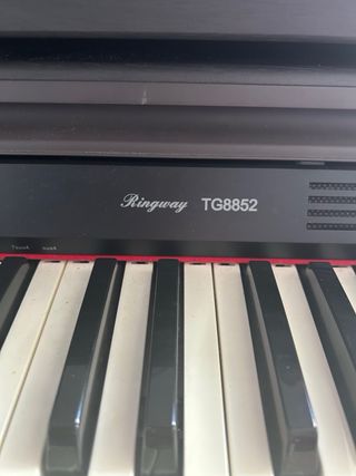 Piano Digital TG852