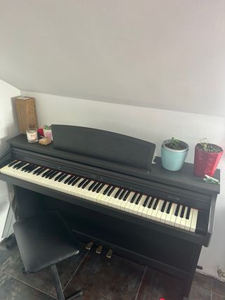 Piano Digital TG852
