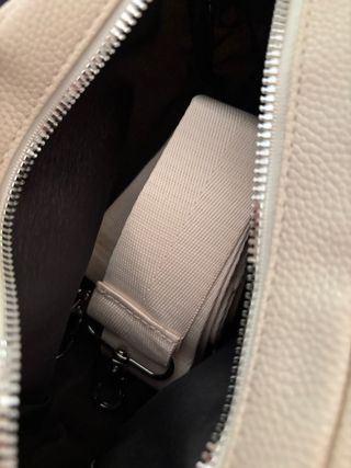 Bolso neceser beige con monedero a juego