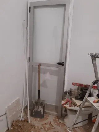 Puerta de aluminiocin cerraja