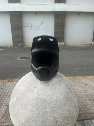 Casco Integral Negro Leatt