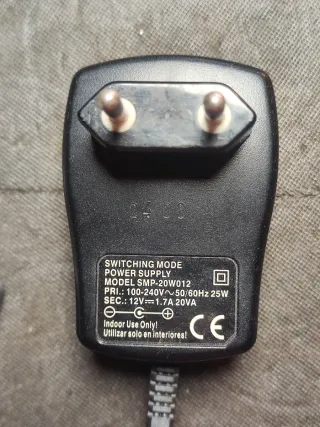 Cargador super rápido AA-AAA Silver Electronics