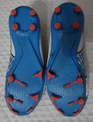 Botas NIKE AIR ZOOM MERCURIAL.     Talla 37.5