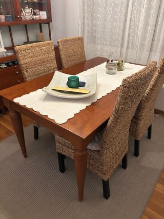 Sillas de mimbre robustas - 4 unidades