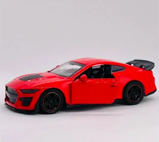 Coche de juguete deportivo rojo