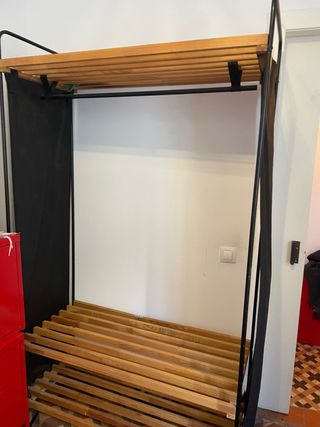 Perchero Metálico y Madera