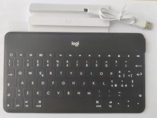 Logitech Keys-To-Go Tastiera Bluetooth Nera