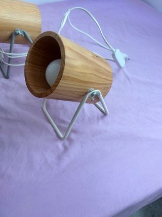 Lámparas de mesita de noche madera y metal