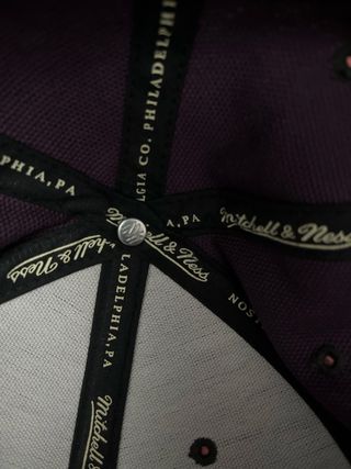 Gorra Mitchell & Ness . Talla unica