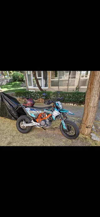 KTM 690 SMC R