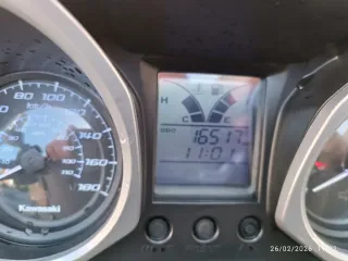 Kawasaki J300 ABS + escape h7