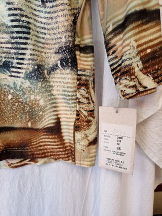 Blusa Esiolo floral beige y marrón talla 46