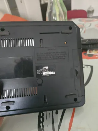 Consola Sega Mega Drive II Negra. SIN CABLES