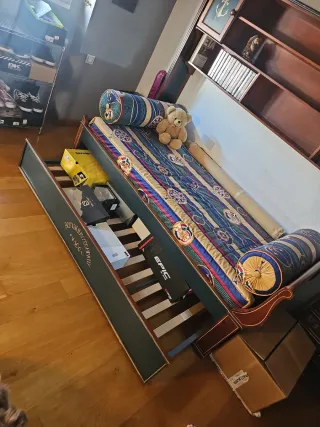 Habitación infantil marinero con barcos