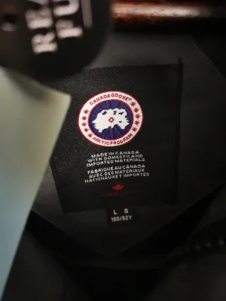 Chaleco acolchado Canada Goose gris