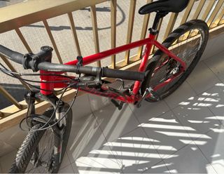 Bicicleta MTB Rígida 29” Roja