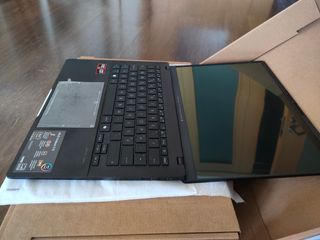 Portátil ASUS Vivobook S 14 OLED (Ryzen AI 9/32G