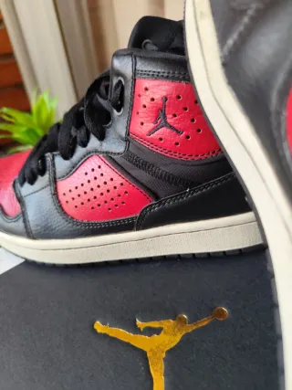 Air Jordan Access Bred Negro/Rojo