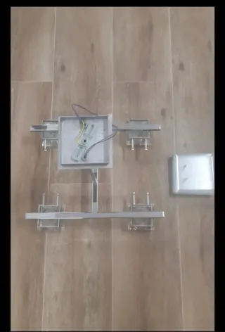 Lámpara de techo moderna cristal y metal