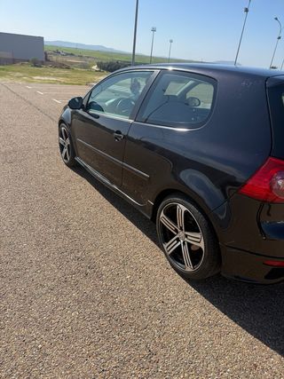 Volkswagen Golf 2008