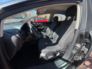 Seat León 1.6 TDI 105 CV – 155.000 km – Única prop