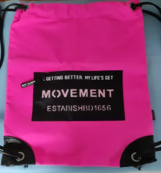 Tantred Sacca rosa Movement